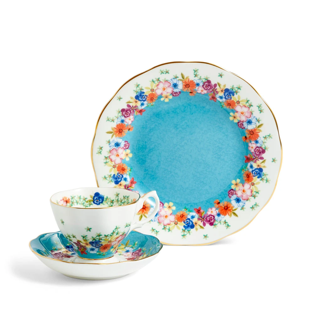 Royal Albert 100 Years Tea Set - Florence 1940 1 Royal Albert 100 Years Tea Set - Florence 1940