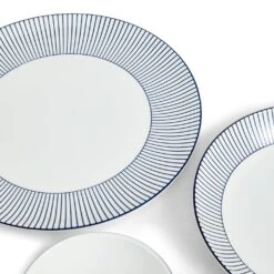 Wedgwood Gio Pinstripe 12 Piece Set White -Tableware Discount Store 1082470 701587498548 Wedgwood GIO GIOBlueDinnerware12PiecesPinstripeWhite detail2