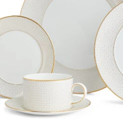 Wedgwood Gio Gold 5 Piece Place Setting -Tableware Discount Store 701587194778 Wedgwood Arris 5pps detail