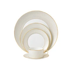 Wedgwood Gio Gold 5 Piece Place Setting