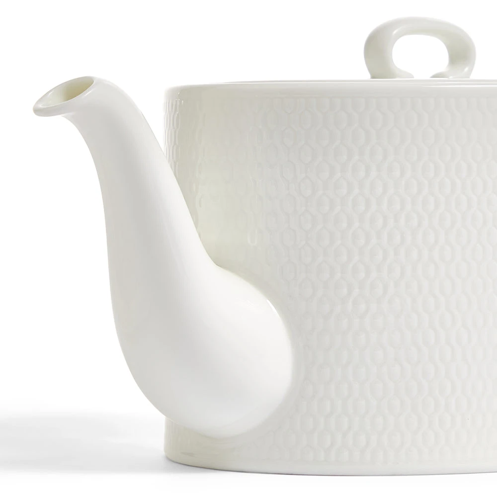 Wedgwood Gio White Teaware Set Of 7 3 Wedgwood Gio White Teaware Set Of 7 - Image 3