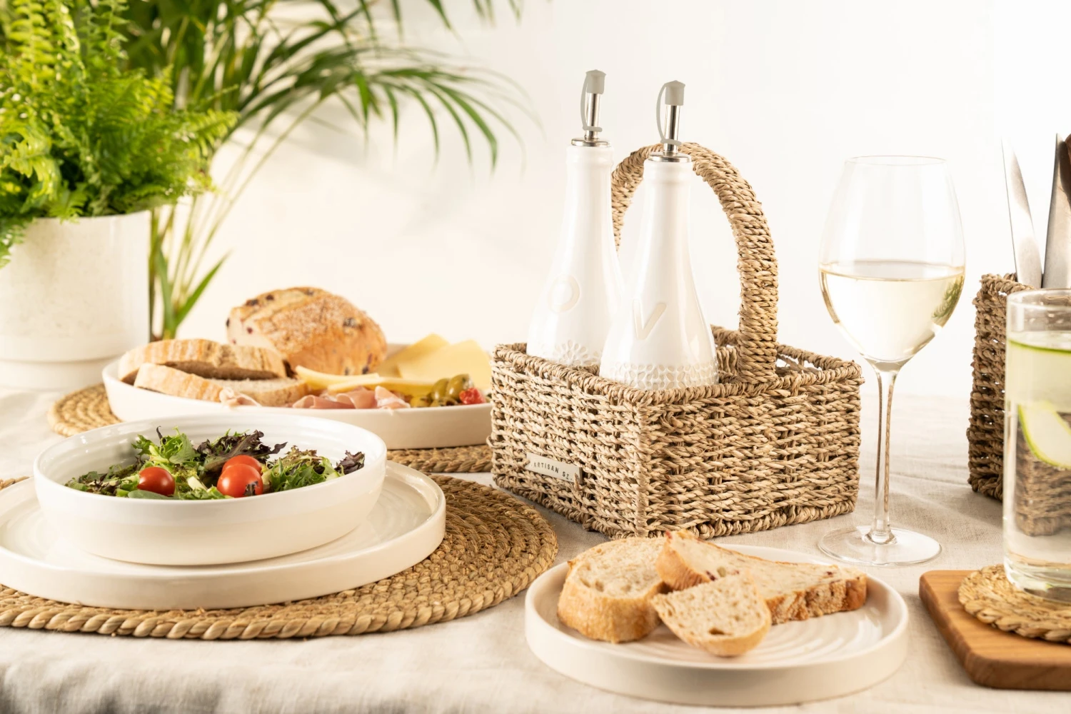 Artisan Street Seagrass Condiment Caddy 5 Artisan Street Seagrass Condiment Caddy - Image 5