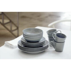 Royal Doulton Gordon Ramsay Maze Dark Grey 16 Piece Dinner Set -Tableware Discount Store GR Maze Dark Grey Stack LS 1