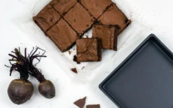 Mermaid Hard Anodised 8" Square Brownie Tin -Tableware Discount Store M7091 square lifestyle