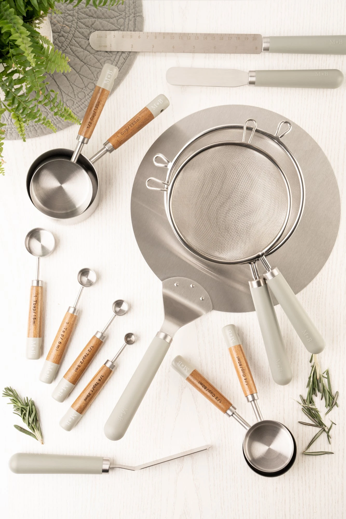 Mary Berry At Home Long Palette Knife 5 Mary Berry At Home Long Palette Knife - Image 5