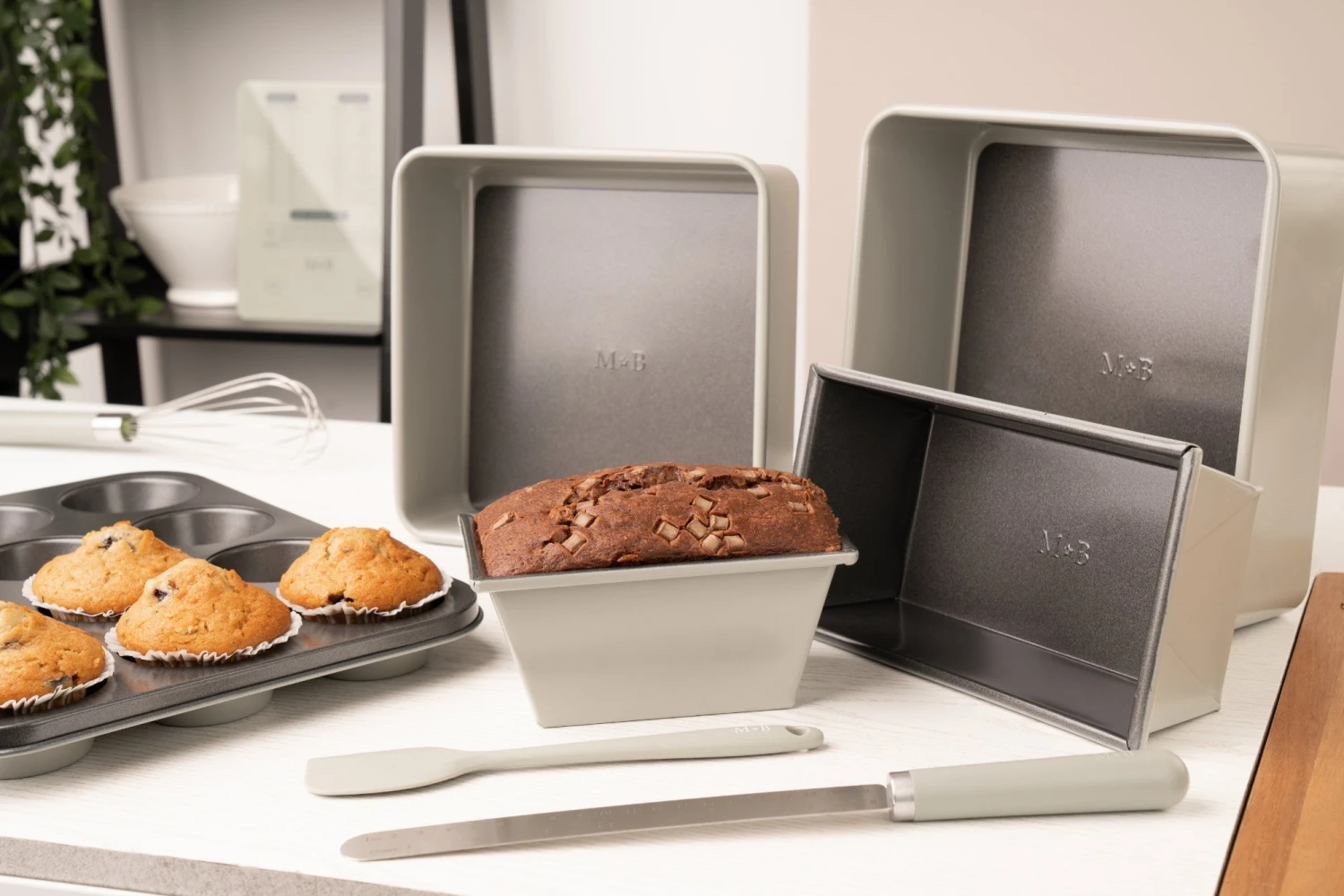 Mary Berry At Home Long Palette Knife 3 Mary Berry At Home Long Palette Knife - Image 3