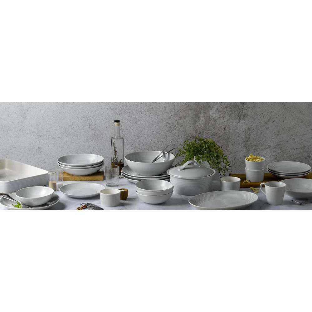 Royal Doulton Gordon Ramsay Maze Light Grey 12 Piece Dinner Set - Image 2