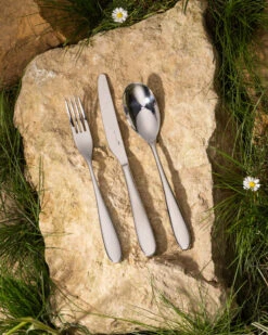 Charingworth Santol Mirror 16 Piece Cutlery Set -Tableware Discount Store SantolLifestyleCotswoldsStoneV272dpi 9df28162 0678 4089 af08 879230588f1e