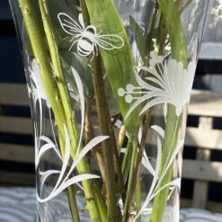 Royal Scot Crystal Bee & Honeysuckle Large Flared Vase 10.5" -Tableware Discount Store beelfvase 04 1000